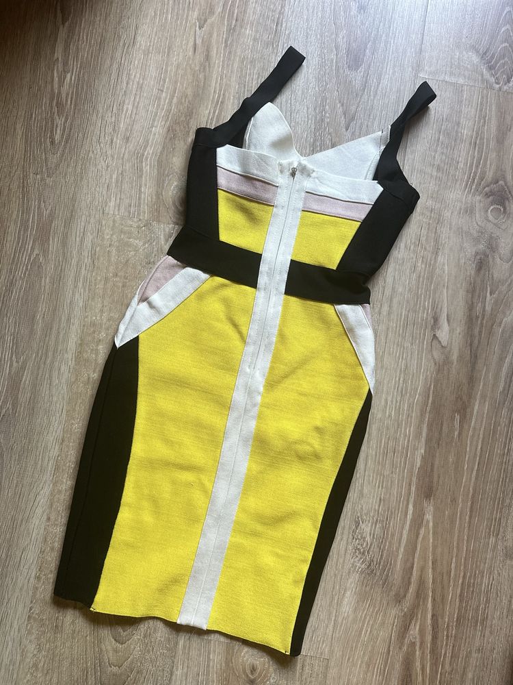 Бандажна рокля Herve Leger
