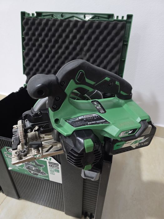 Circular Hikoki C 3606DA