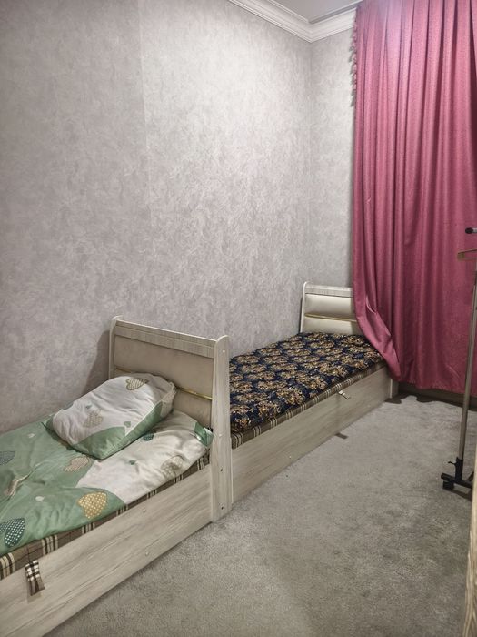 ХАМЗА МЕТРО.  3 х комнатная в аренду срочно