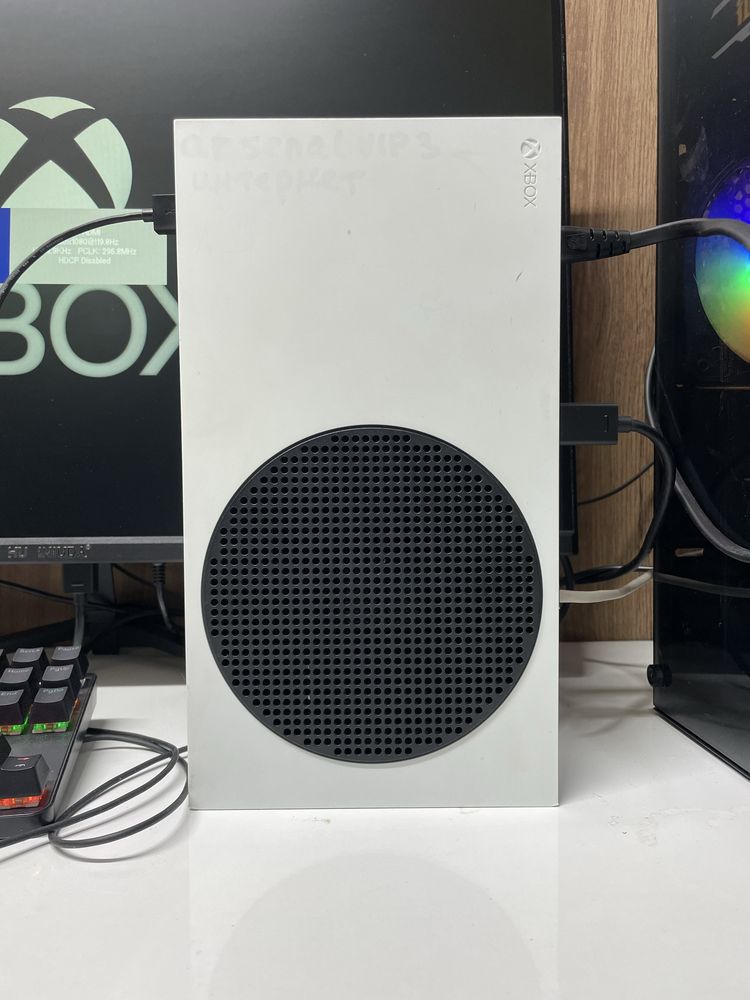 Xbox series s 500gb с играми