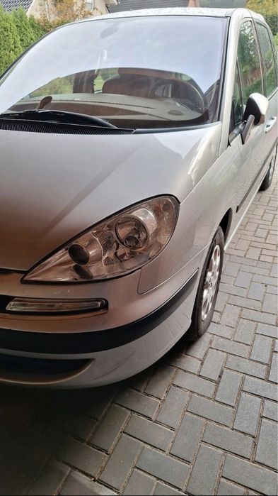 Продава се само на части Пежо 807 2.2 hdi