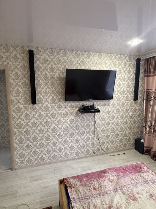 Продаи квартиру 1 32