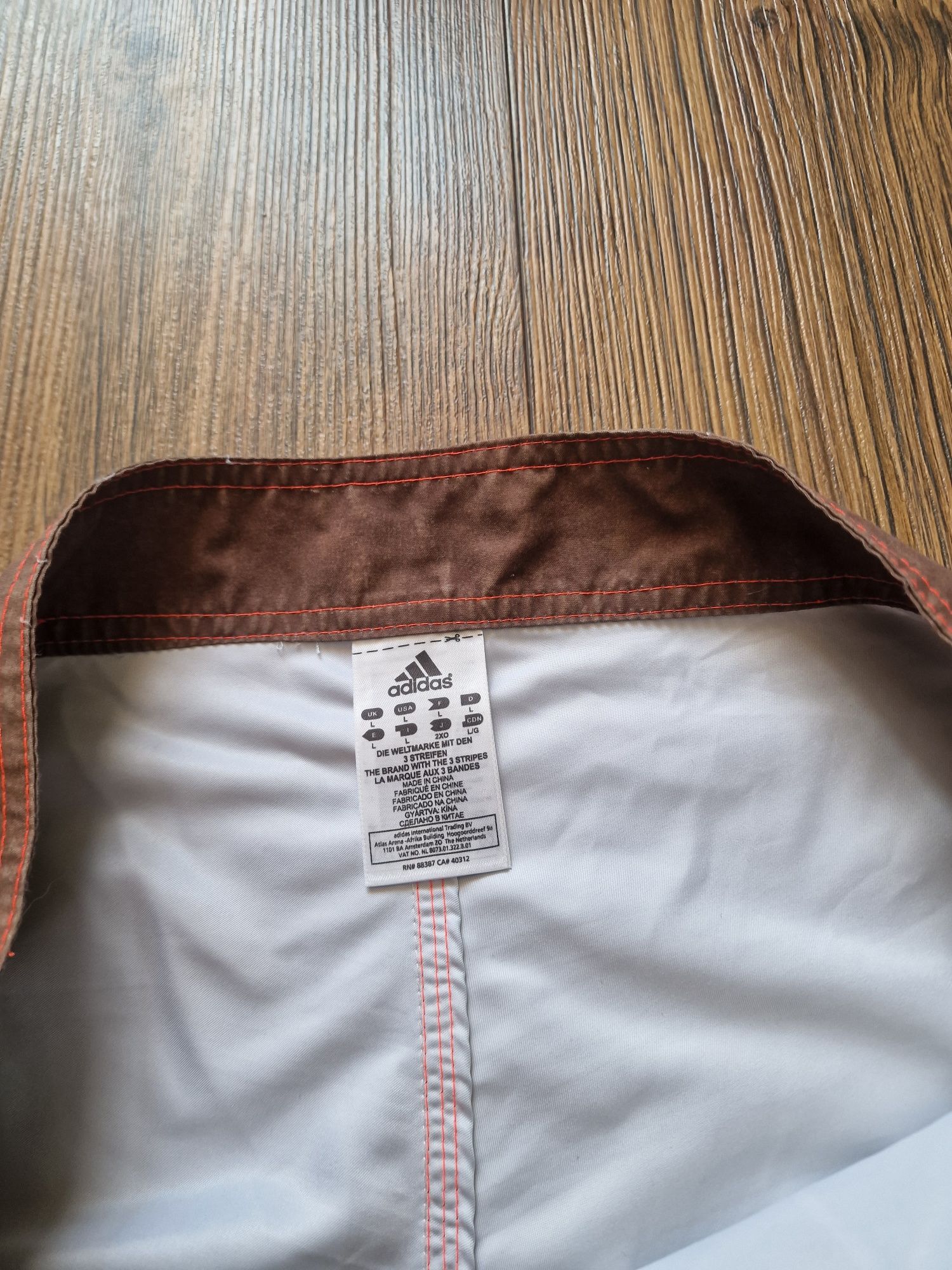 Страхотни мъжки   панталони ADIDAS BAYERN MUNCHEN, лимитиран модел L