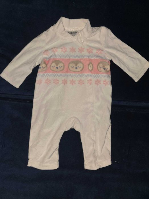 Детски дрешки, подходящи за бебета от 3 до 12 месеца