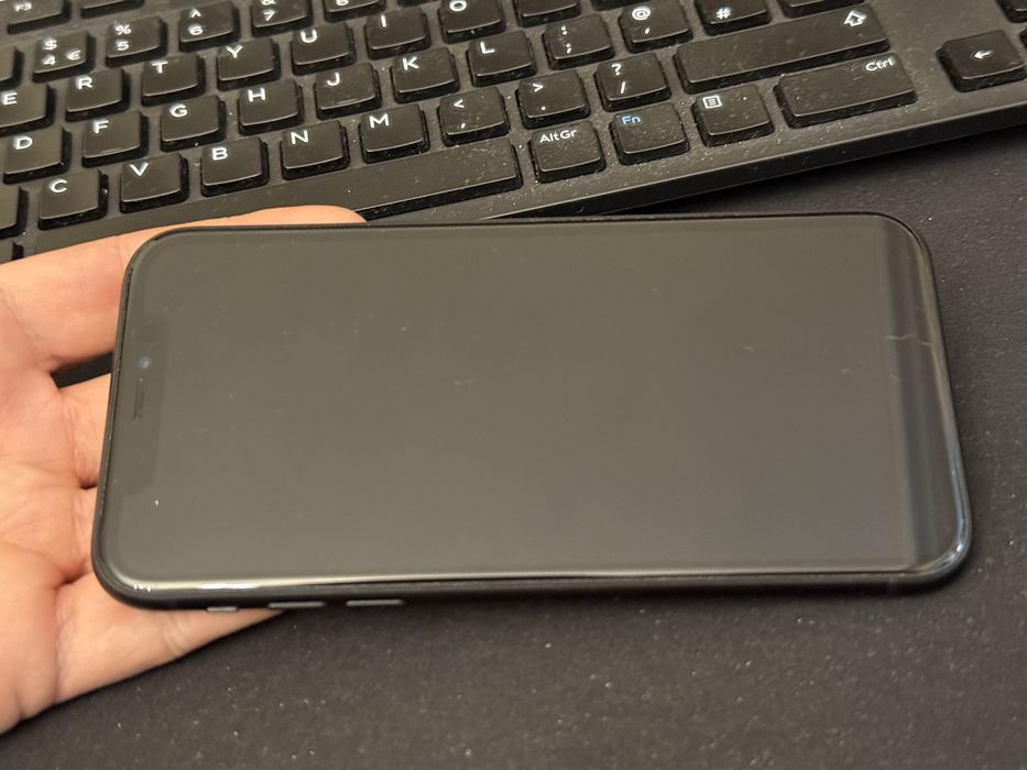 iphone XR impecabil