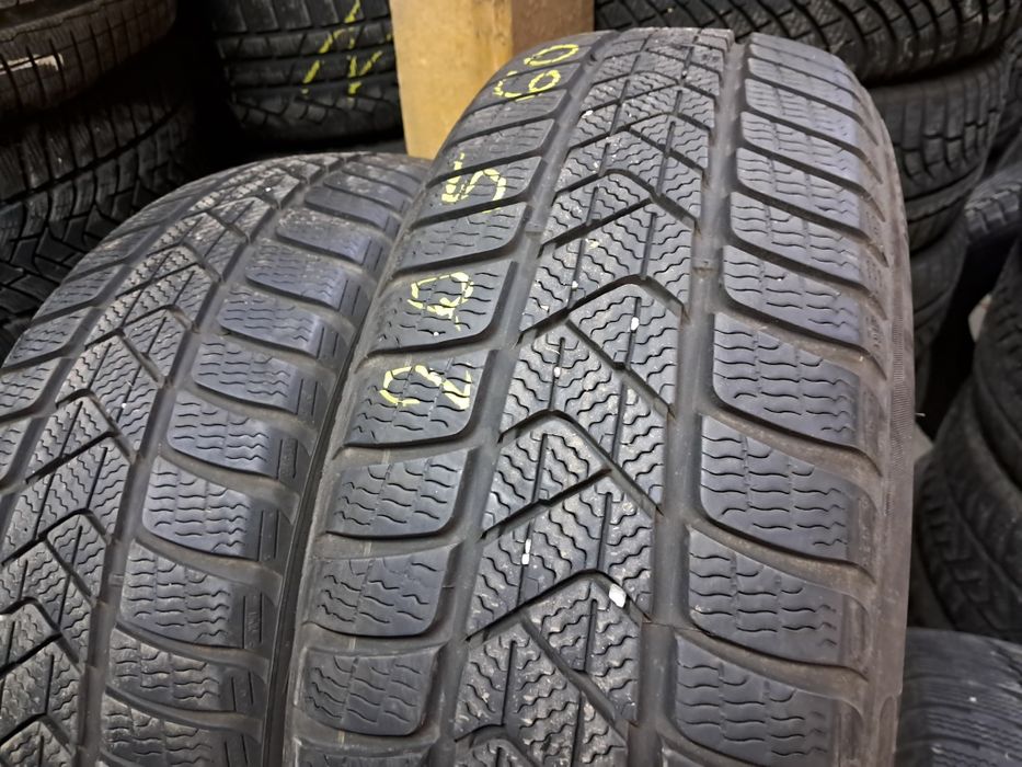 Anvelope second iarna 205 60 R17 Pirelli