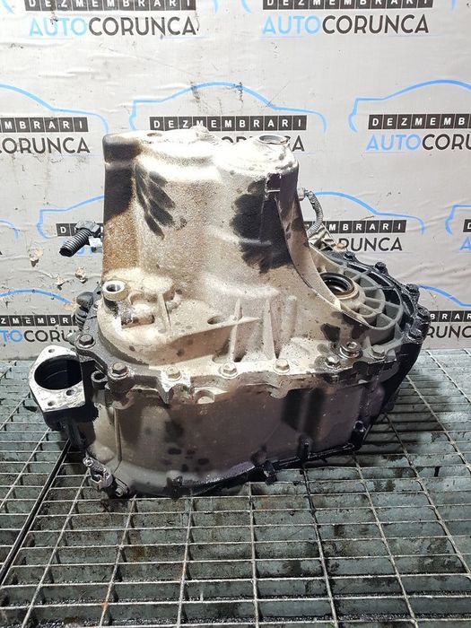 Cutie de viteze Nissan X - Trail T30 2.2 Dci 2001 - 2008 114CP Manuala 6 Trepte (668) ...