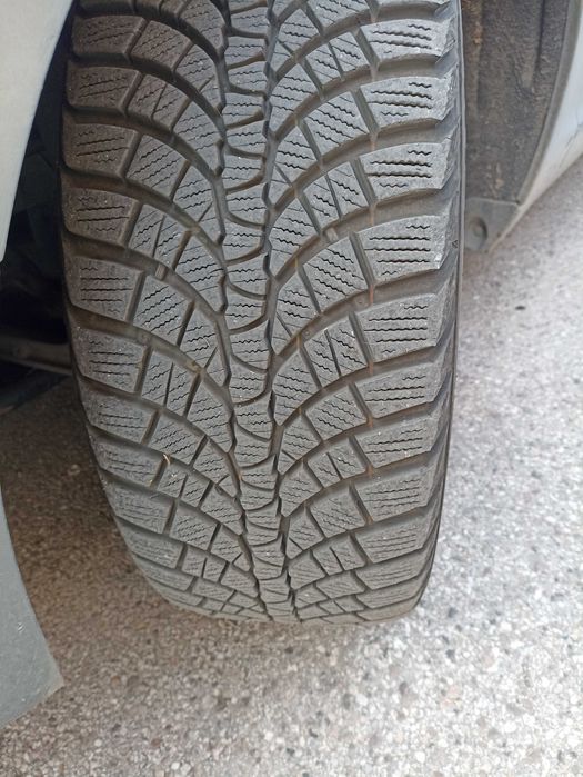 Audi А6 17цола със зимни гуми