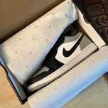 Air Jordan 1 Low Shadow EU43