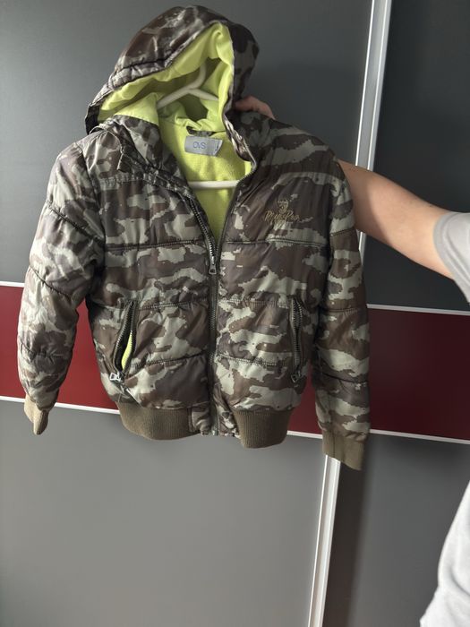 Топло Зимно яке 8-9г. За момче