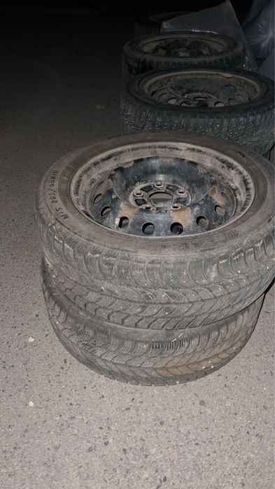 Комплект шины с дисками