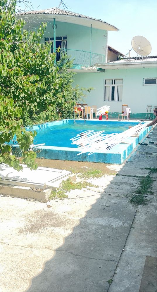 Dacha sotiladi xamma sharoitga ega