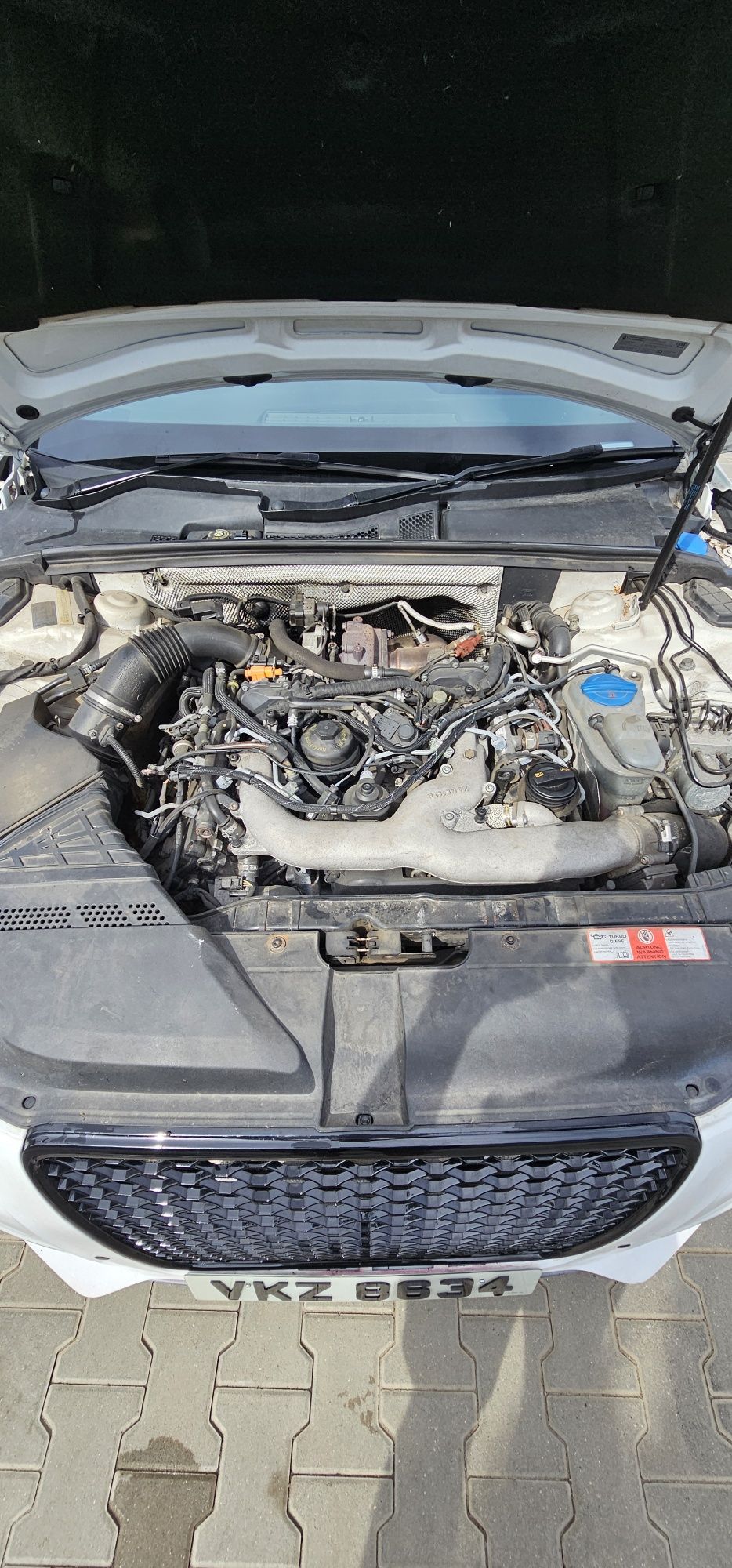 Dezmembrez Dezmembrari Audi A4 B8 S-line 3.0 TDI Euro5 Quattro