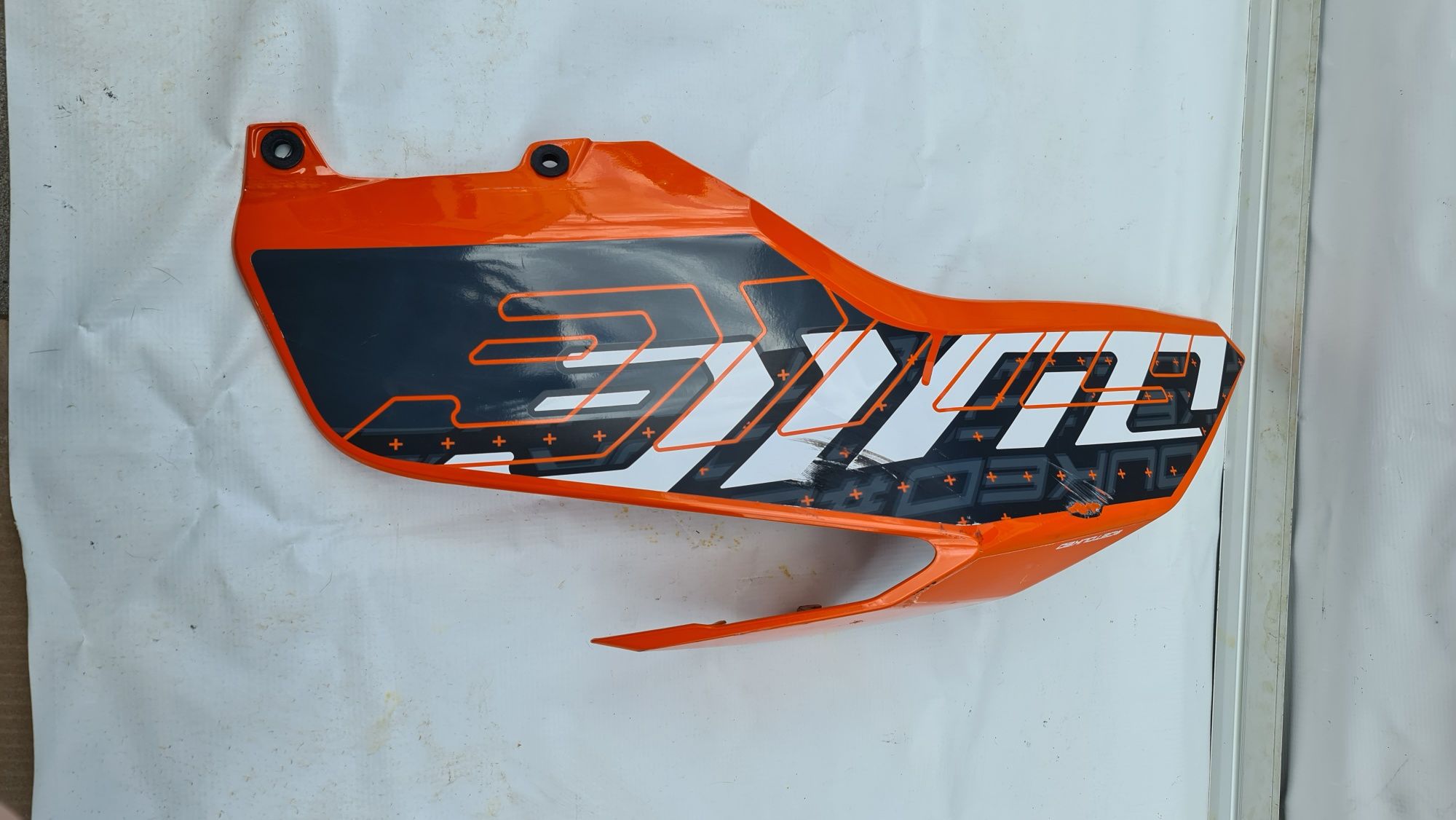 Piese KTM DUKE 125  furca scarite , cadru cu acte , toba , bloc comenz