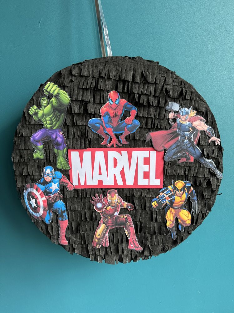 Марвел пинята Marvel
