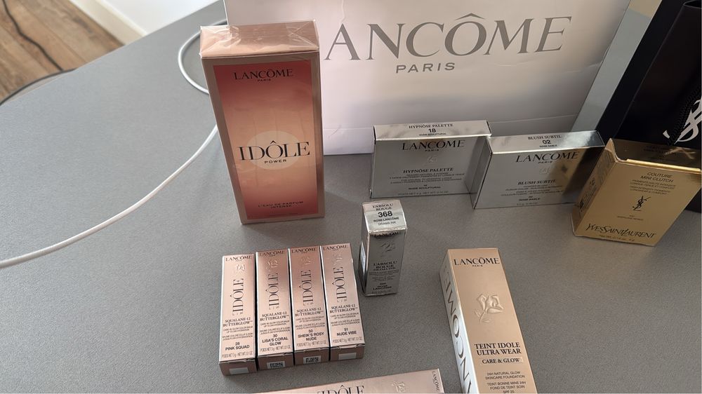 Продам Губная помада Lancome L'ABSOLU ROUGE MATTE