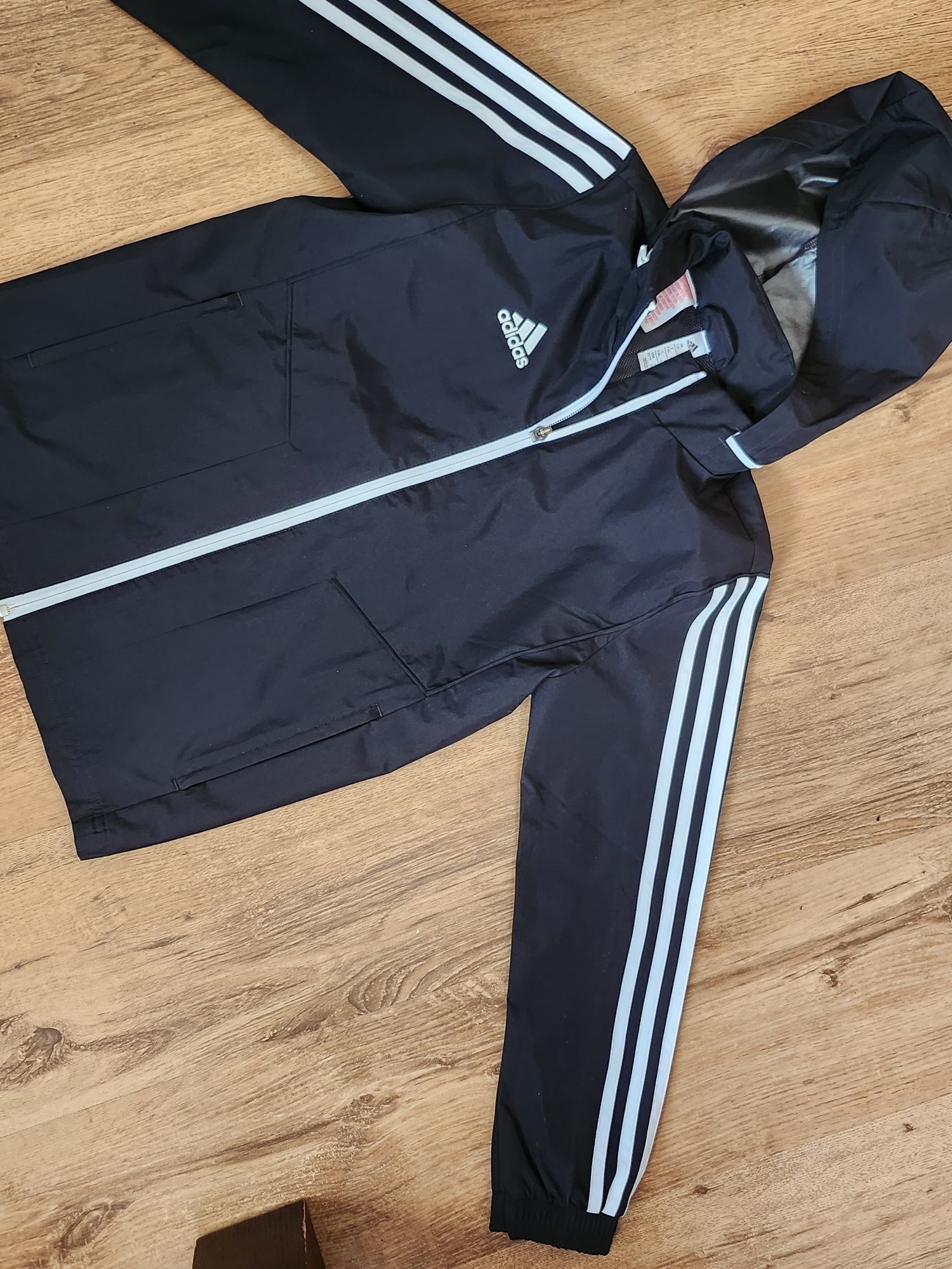 Нови блузки, долнище, яке adidas 122-128 размер