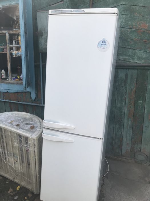 Холодиник продаеться