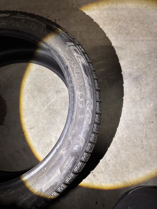 Зимни гуми Pirelli Ice Zero 225/45 R17