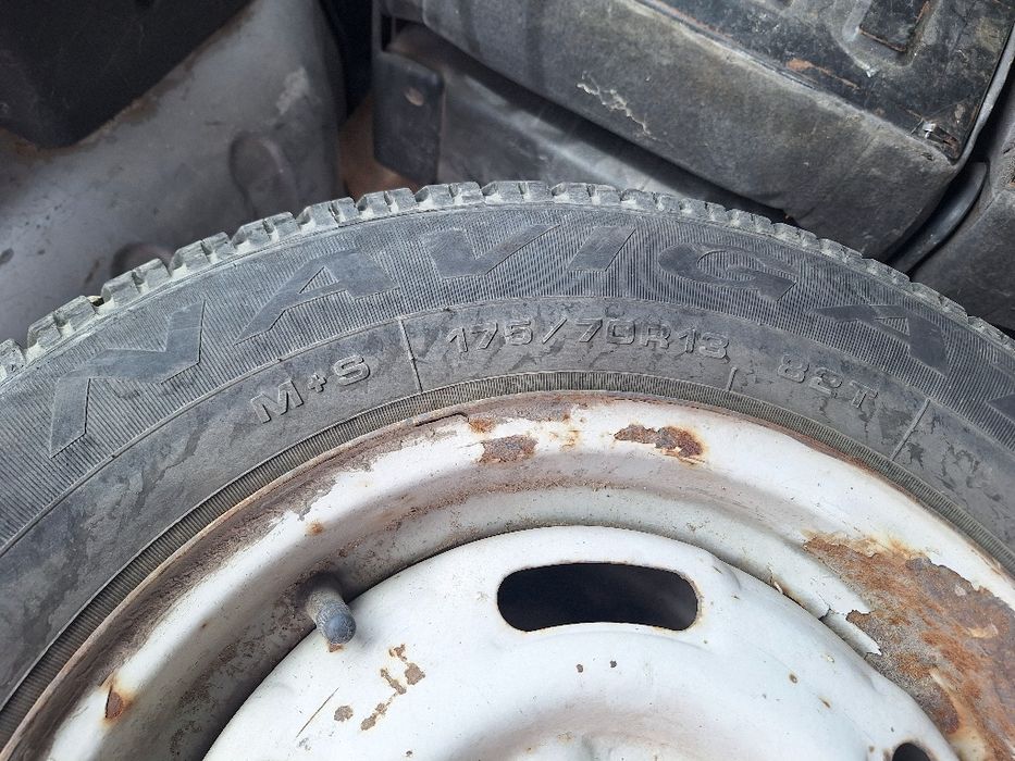 Гуми за ВАЗ 2104 .2105.