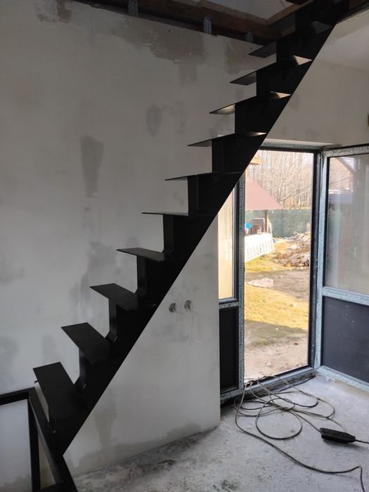 Porti garduri din fier forjat