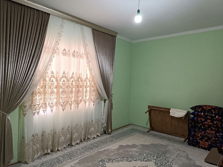 15 sotoxli katta xovli sotiladi