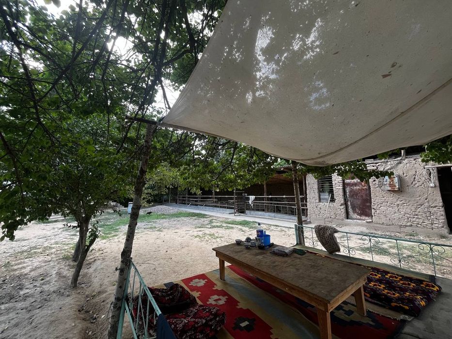 Xovli sotiladi 24 sotik zaxvat joylari bor