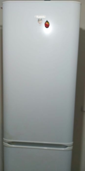 Продается холодильник российского производства с системой нон-фрост