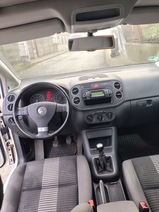 Wolswsgen golf 5 plus