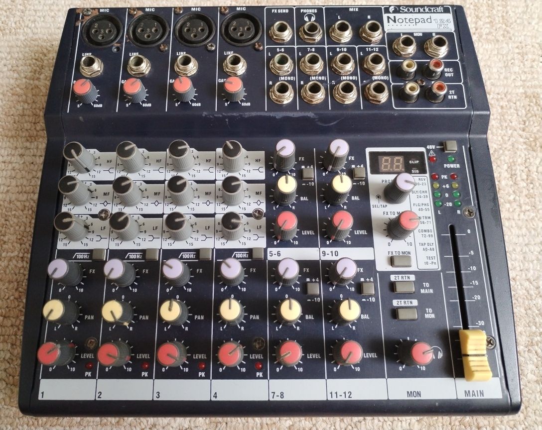 Mixer audio, chitara, Soundcraft Notepad 124FX