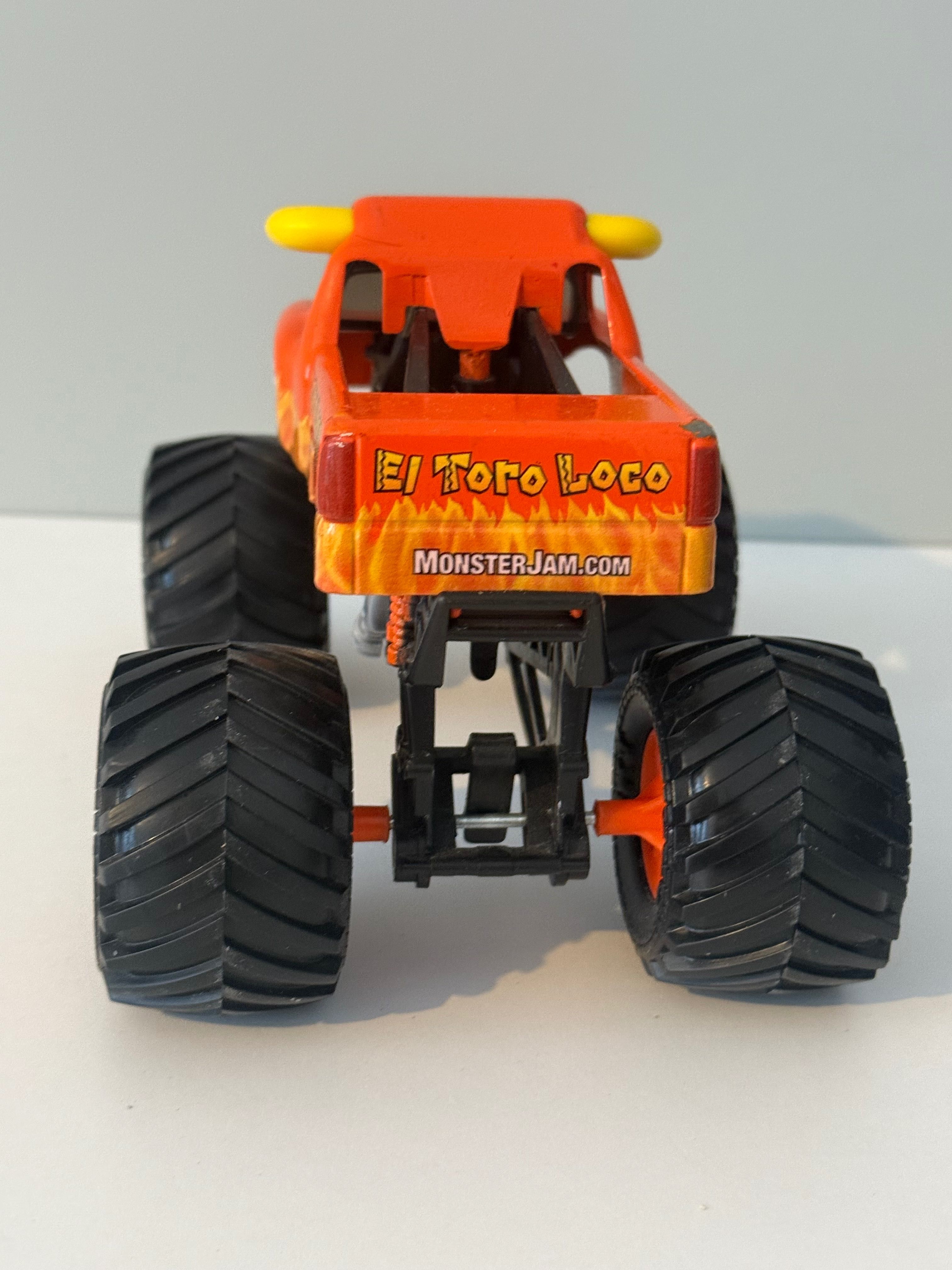 Кола играчка Monster Jam Dragon Monster Truck
