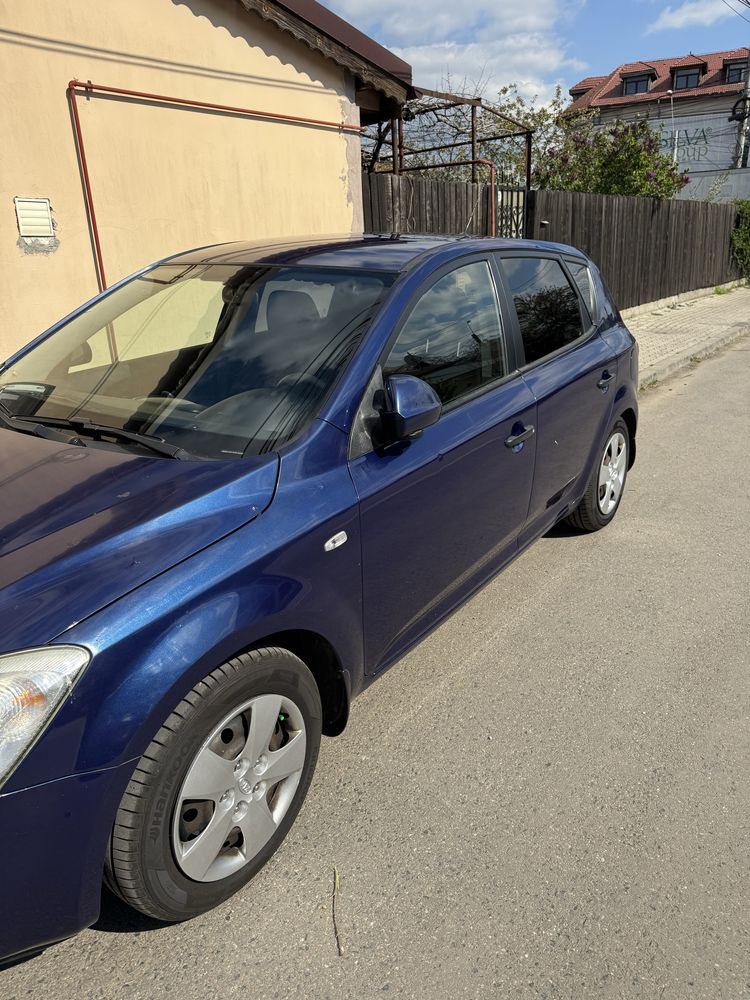Kia Ceed 1.4 benzina 109cp