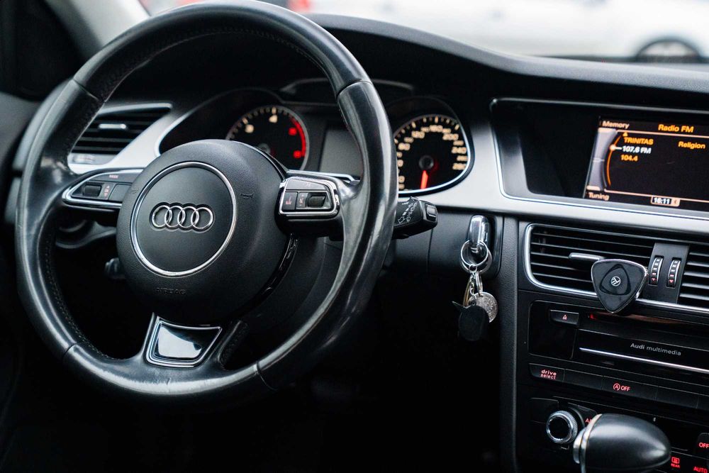 Audi A4 Avant 2.0 TDI 190CP Quattro Euro 6 (TVA Deductibil)