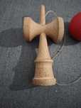 Kendama dela KBR NUMAI ca e zgâriate puțin
