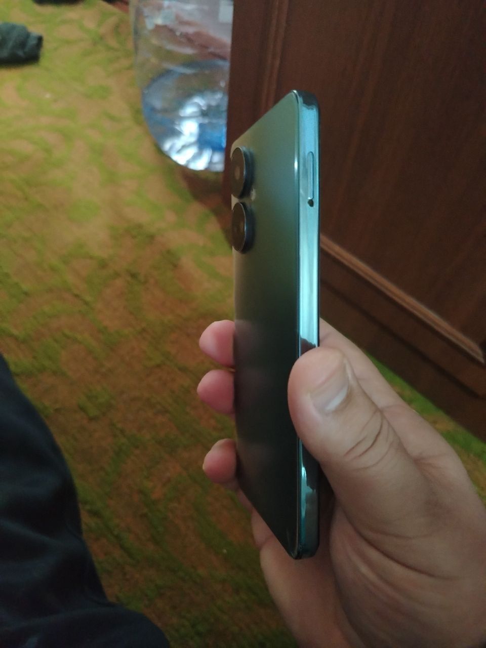 Texno comon 19 pro 128 hotira 8 oprativka
