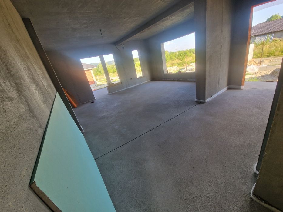 Case la cheie !!!
- Case de vânzare în Curtea de Argeș,