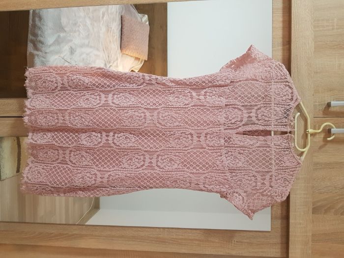 Rochie roz pal din dantela, marca Reserved, marimea 38