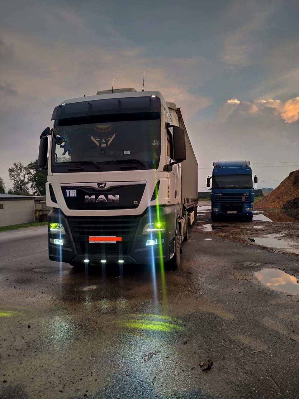 Euro 6 man + Krone pritsep