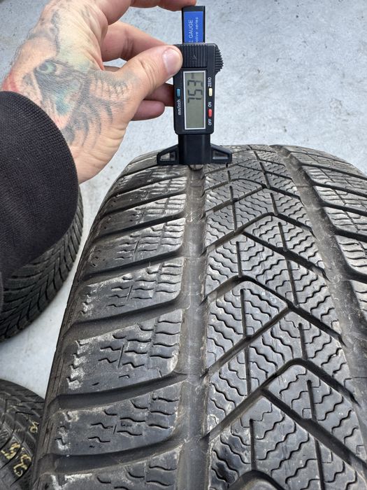 245 40 19 pirelli iarna m+s steluta runflat bmw