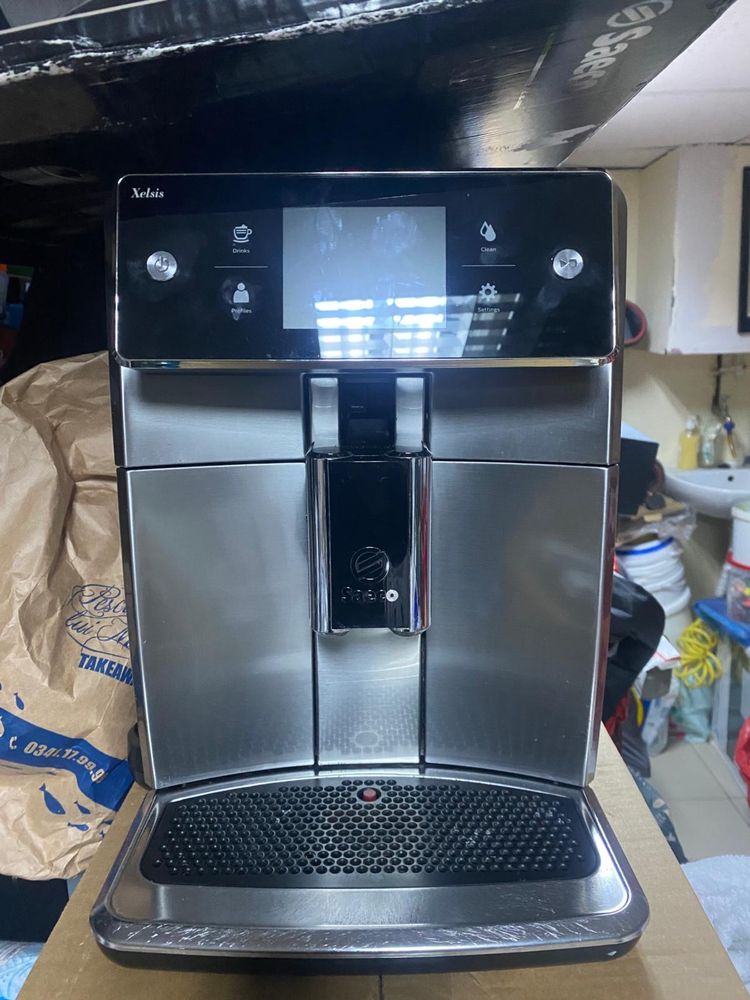 Saeco Xelsis SM7683
