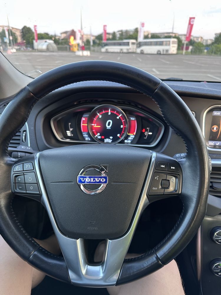 Volvo V40 2012 1.6 diesel D2