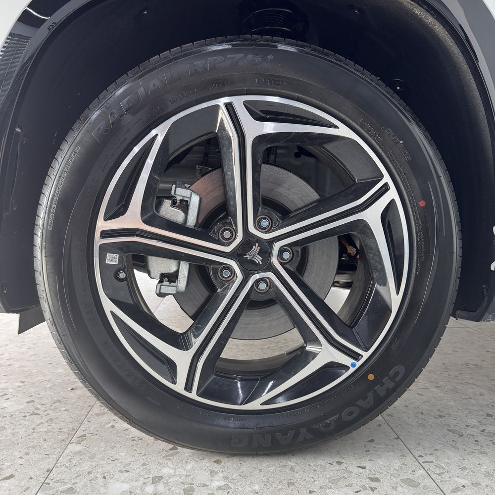 Neta L 1300km gibrid