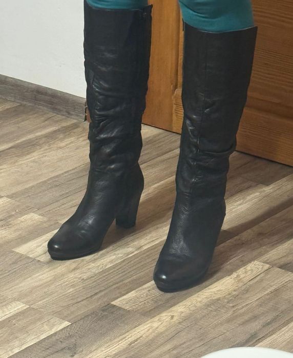 Cizme dama elegante din piele neagra  mărimea 42