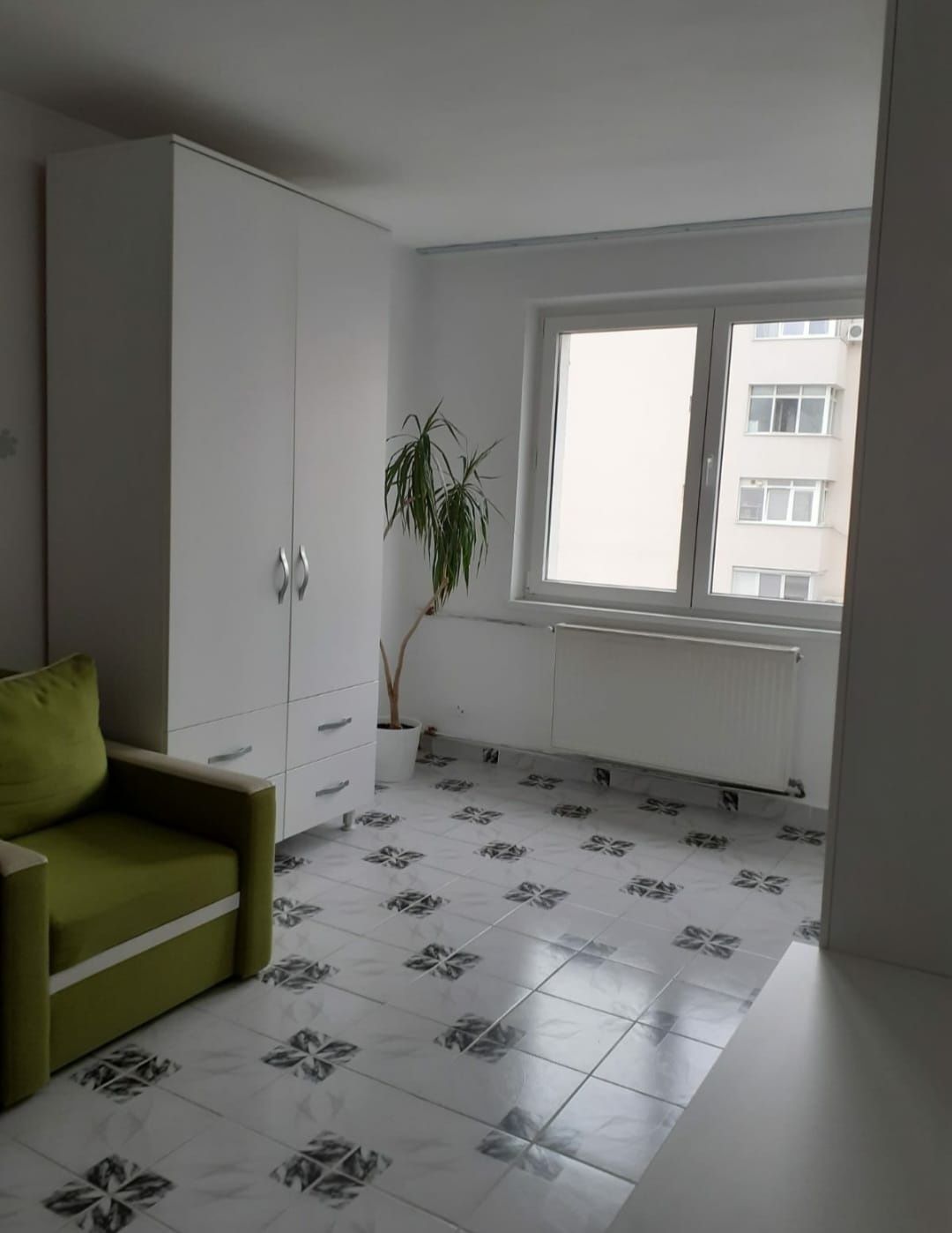 Închiriere apartament 2 camere decomandat