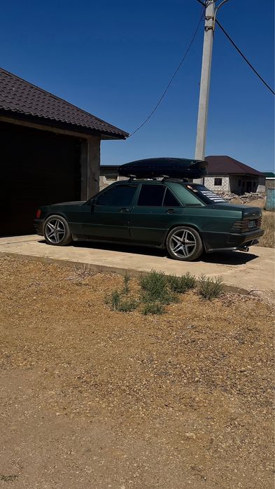 Продам мерс 190 на ходу