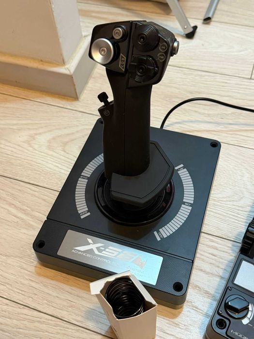 Joystick Logitech X56 HOTAS