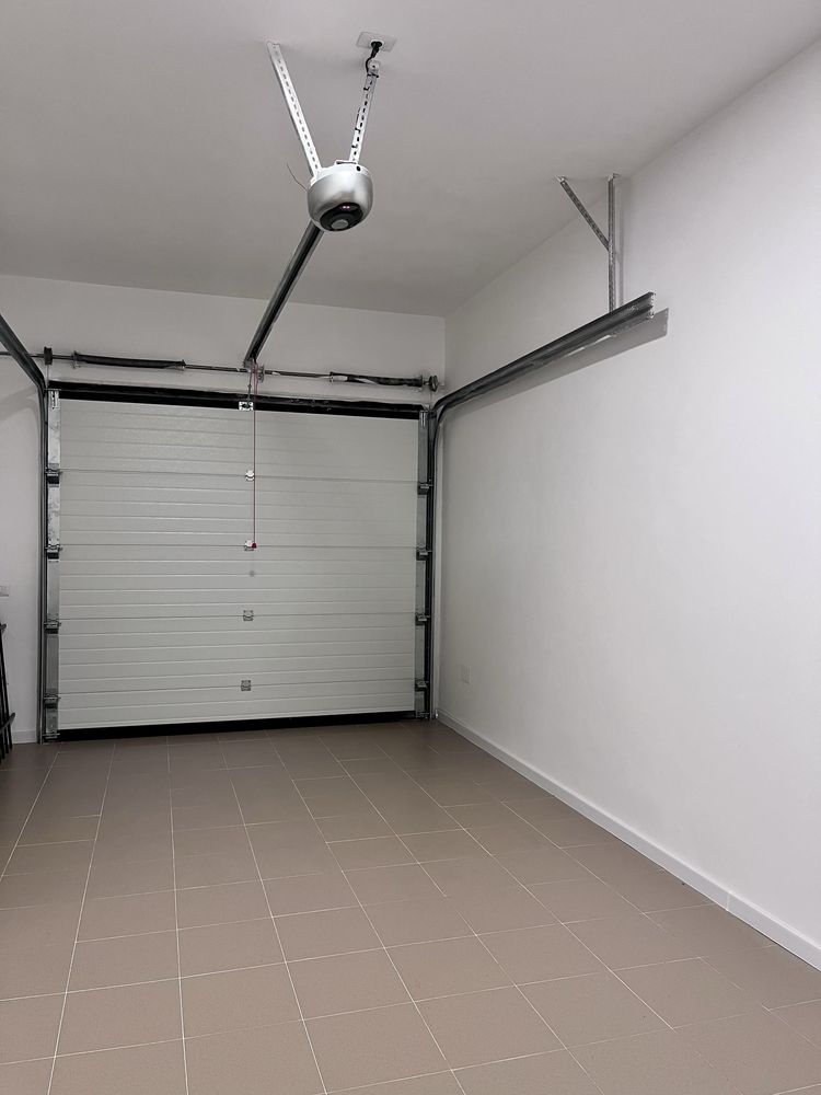 Proprietar vand Casa Parter Mobilata cu Garaj Cetate - 3 dormitoare