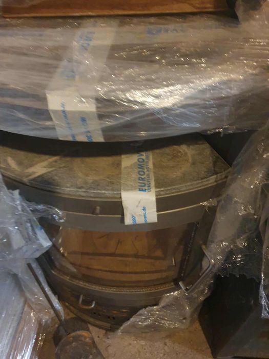 De vanzare  pretul se discuta  la telefon in funtie de care doriti