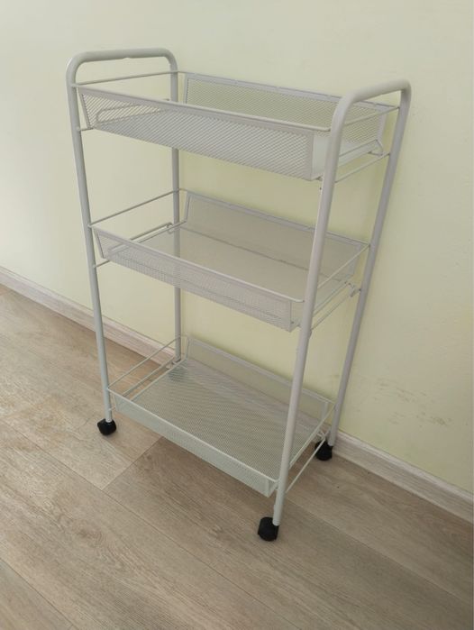 Этажерка на колесах