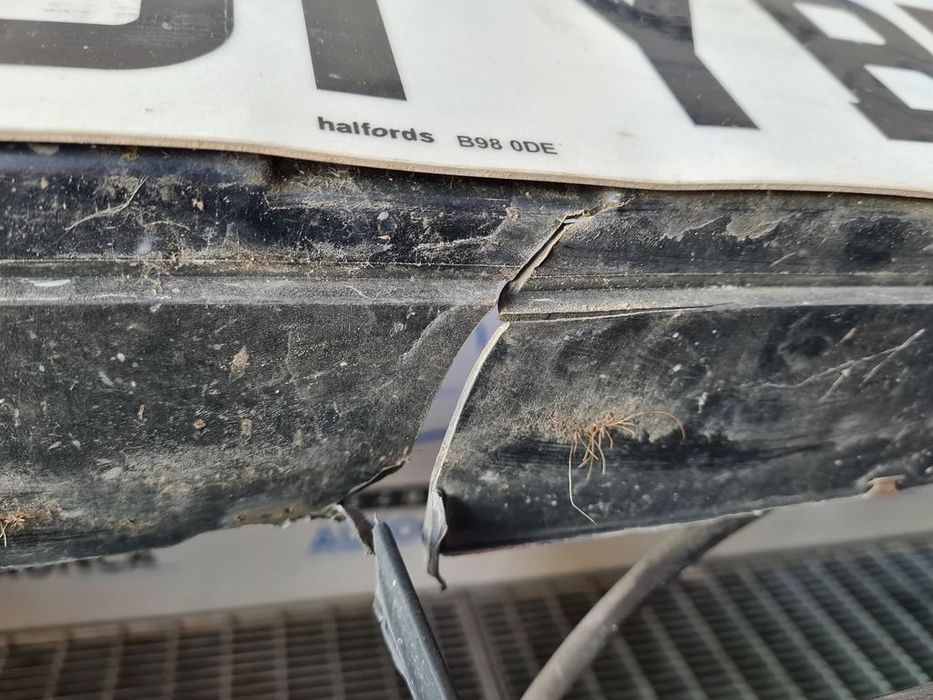 Bara fata Nissan Qashqai Facelift 2010 - 2013 ALBASTRU BW9 (983) model cu spalatoare far ...